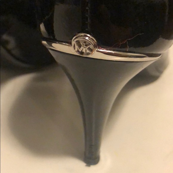 Michael Kors heels shoes - Picture 1 of 5